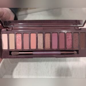 Urban Decay Naked Cherry Palette 🍒